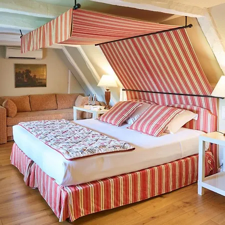 Le Vieux Logis فندق 4*