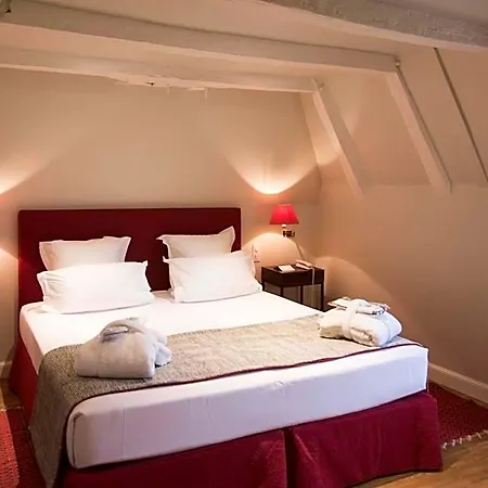 Le Vieux Logis Hotel