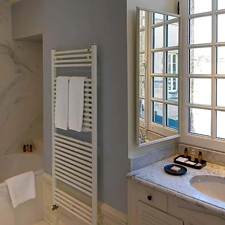 Le Vieux Logis Hotel 4*
