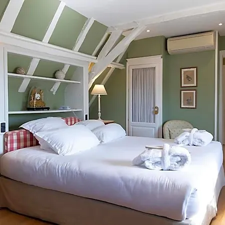 Hotel Le Vieux Logis 4*