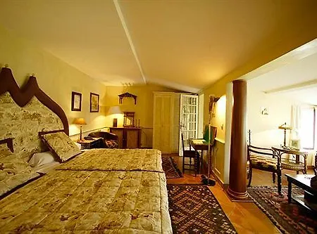 Le Vieux Logis Hotel Trémolat
