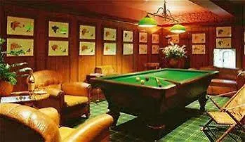 Le Vieux Logis מלון 4*